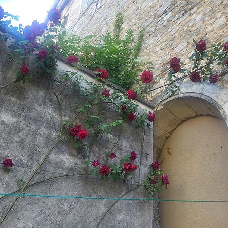 Apartament Au Puits De L'Abbaye Bourges Zewnętrze zdjęcie