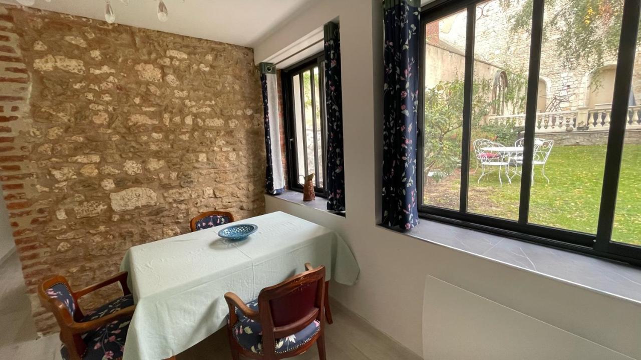 Apartament Au Puits De L'Abbaye Bourges Zewnętrze zdjęcie